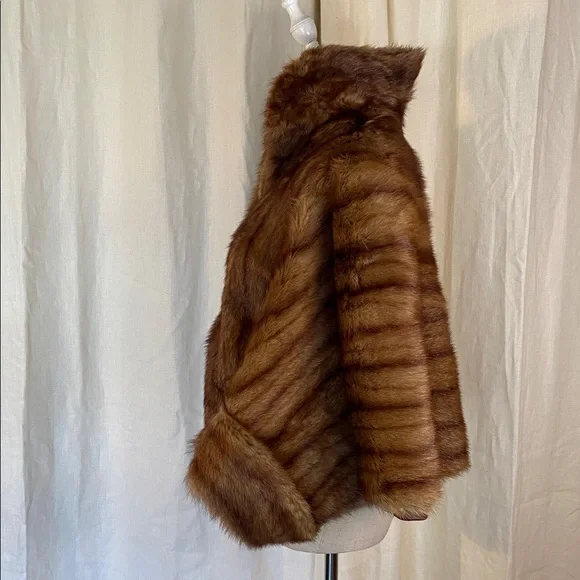 Vintage Fur Coat - Picture 4 of 13